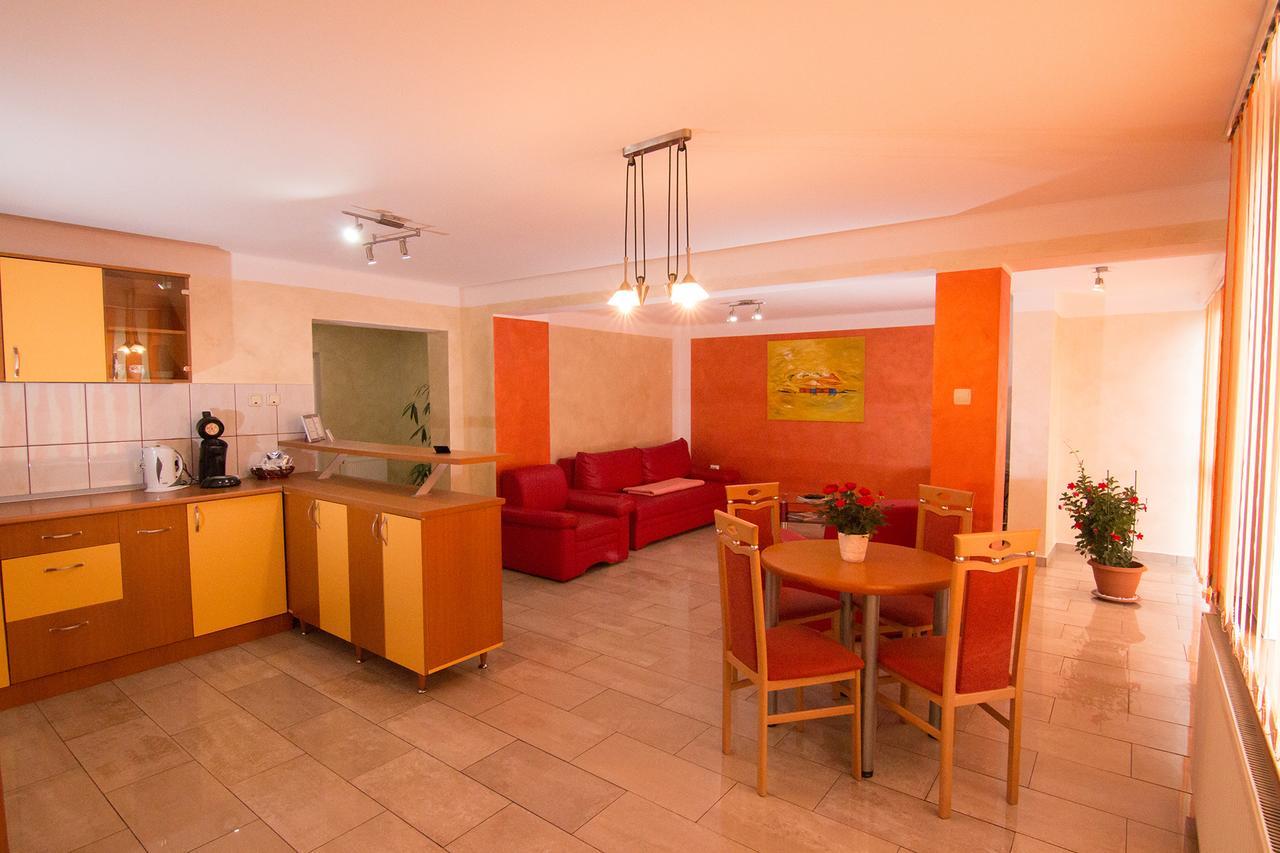 סיביו Pensiunea Haus Paltinul מראה חיצוני תמונה
